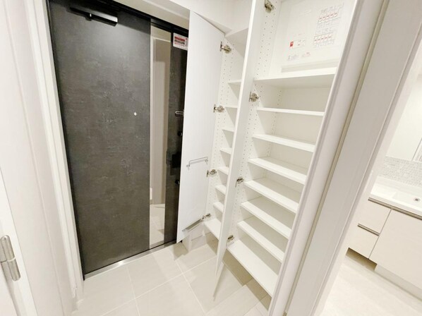 ラティエラ武蔵小杉の物件内観写真